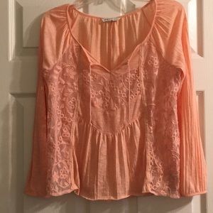 American Eagle Outfitters peach blouse